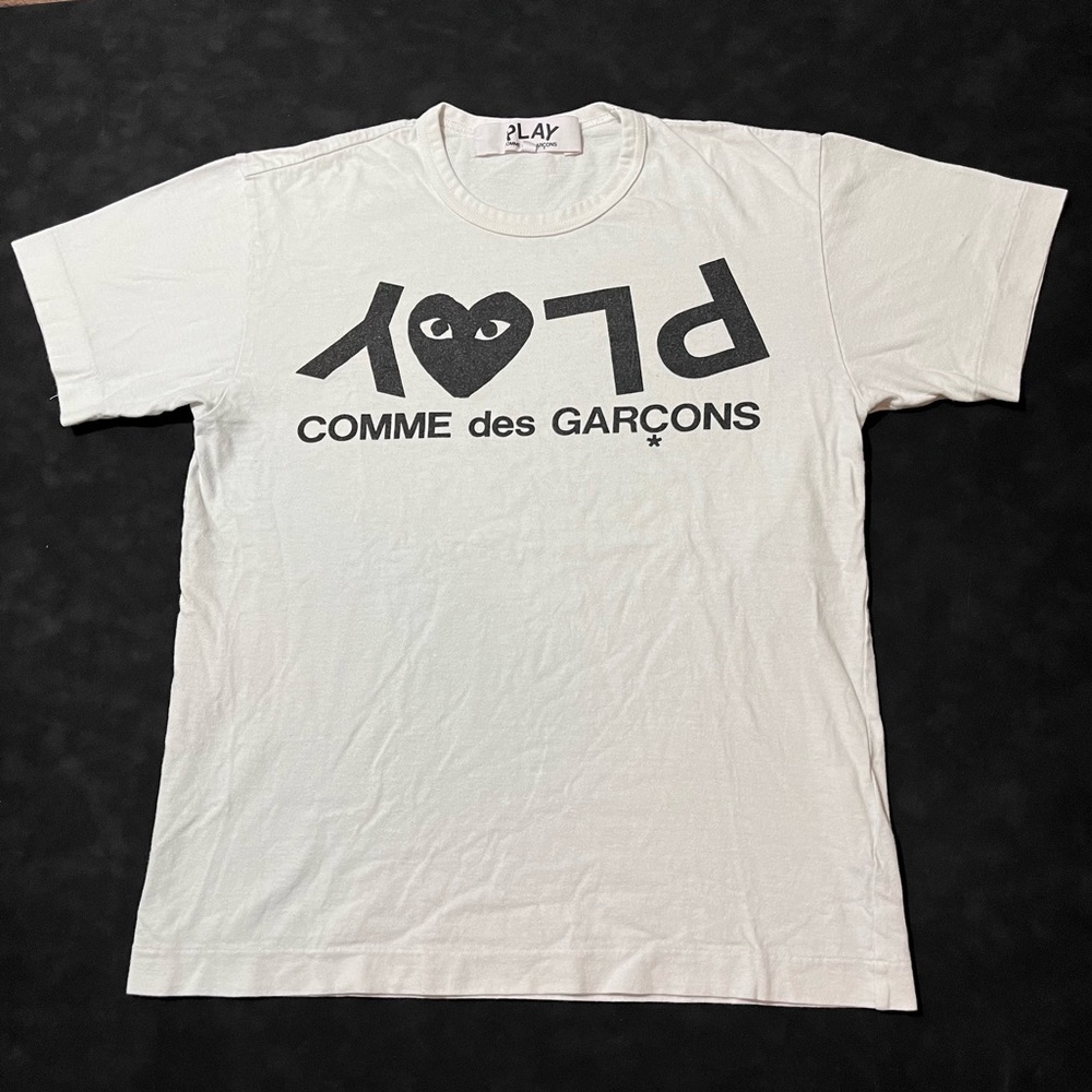 PLAY COMME des GARCONS LOGO TEE Inverted logo print T-shirt AZ-T068 White M.